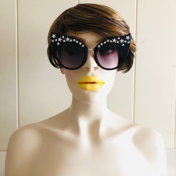 Batshape Cat Eye Sunglasses - Picture 11 of 11